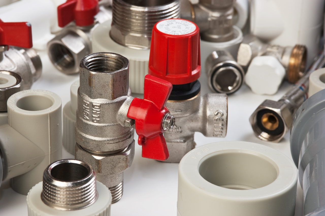 Differences Between Injection Molding and Compression Molding