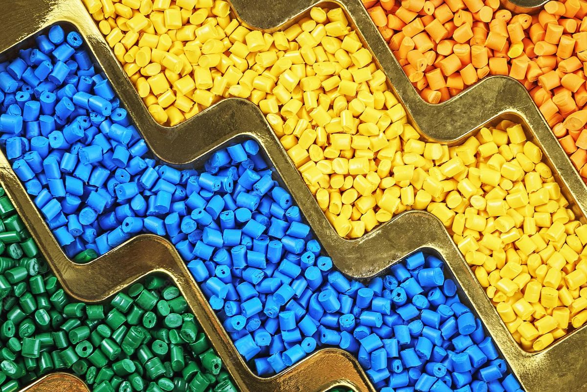 6 Food-Grade Plastic Resins and Their Applications