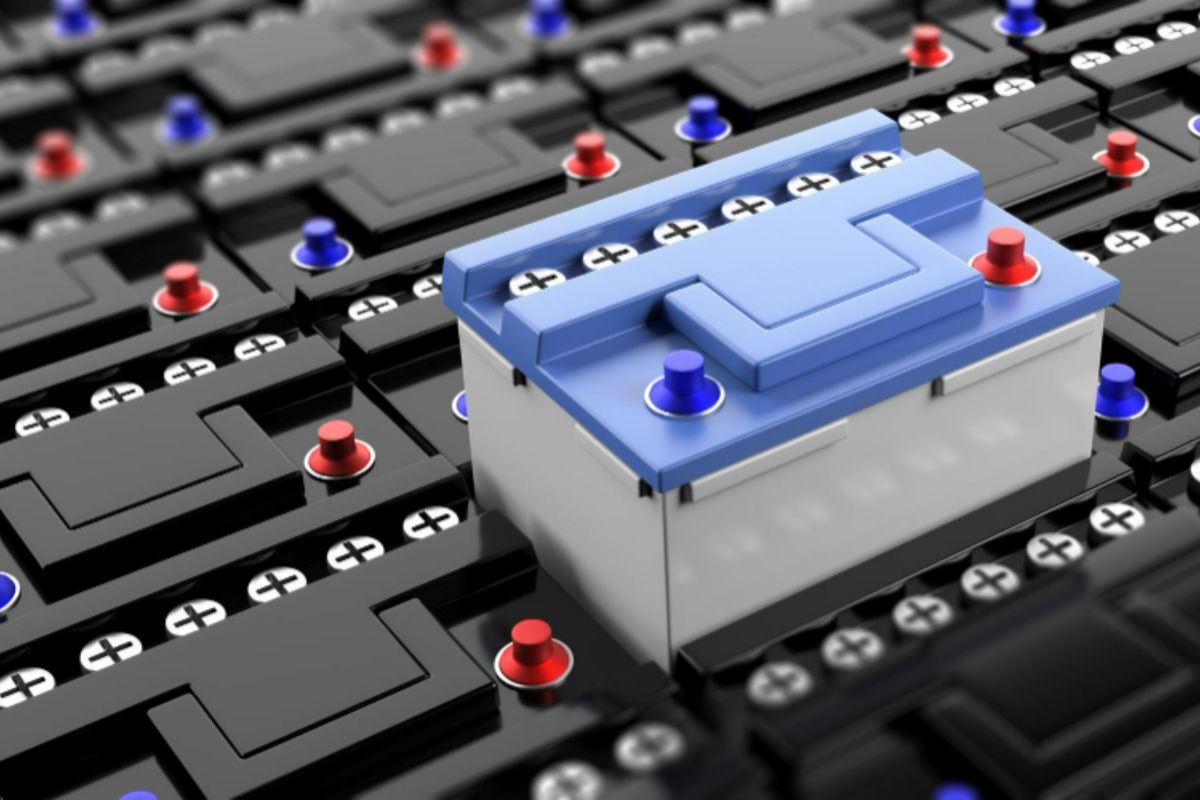 How to Choose the Right Plastic for Car Battery Molds