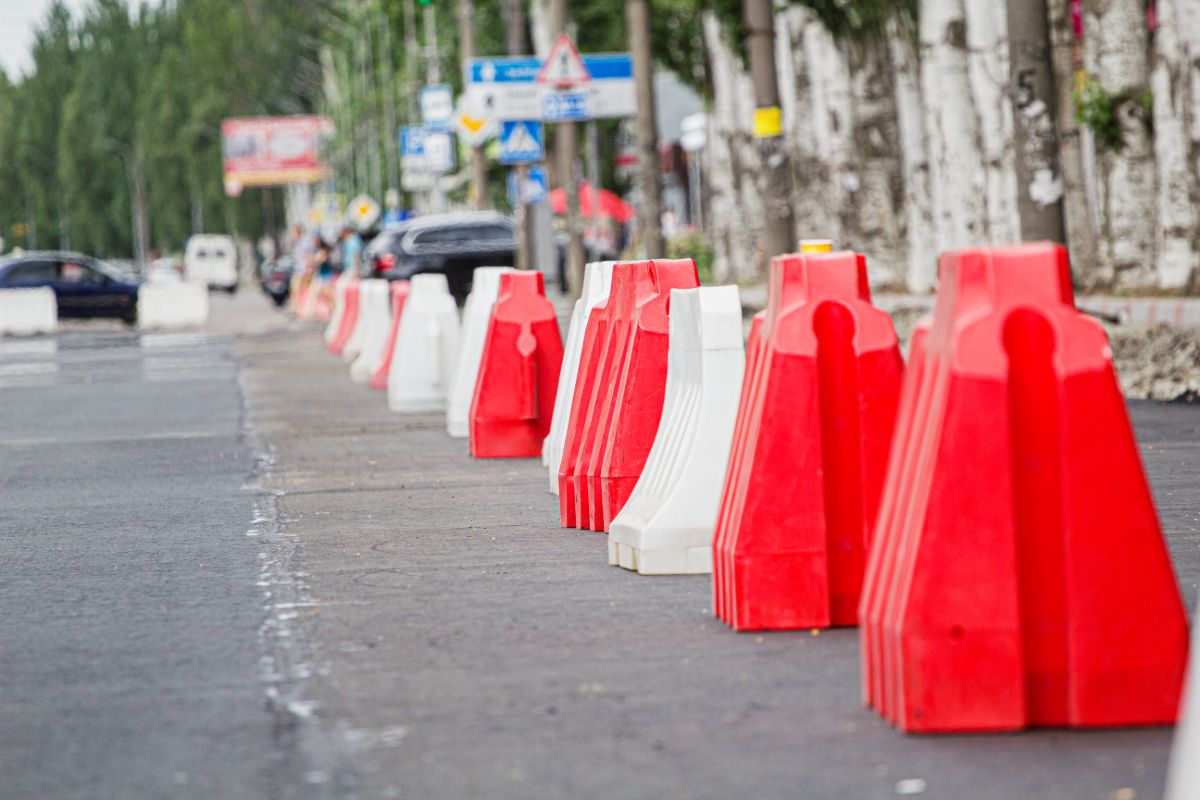 How Injection Molded Traffic Cones Are Revolutionizing Road Safety Standards