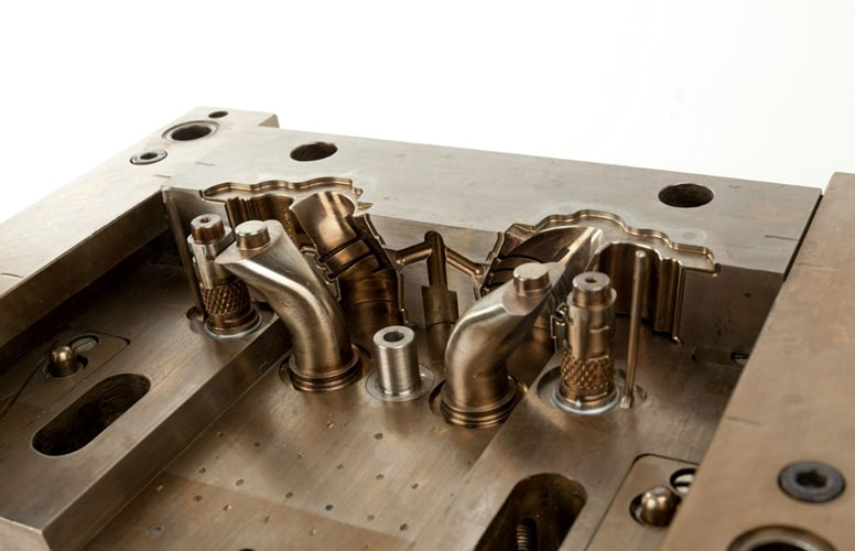 Unscrewing Plastic Injection