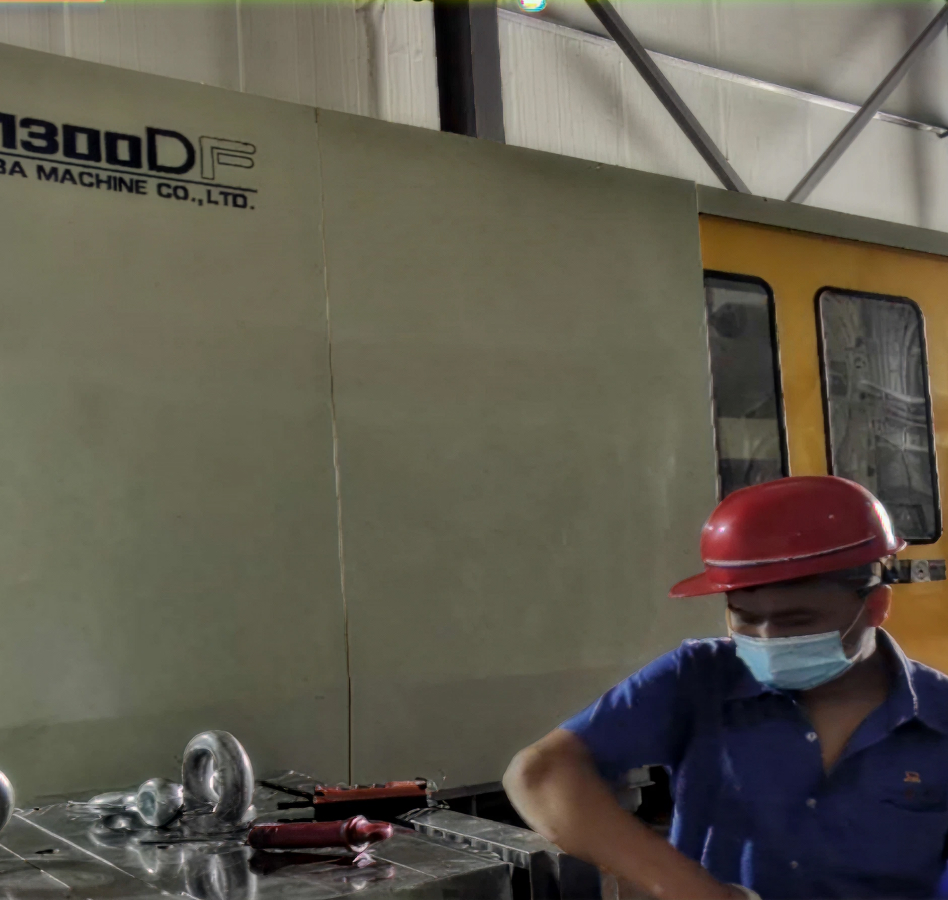 Large-part Injection Molding in China