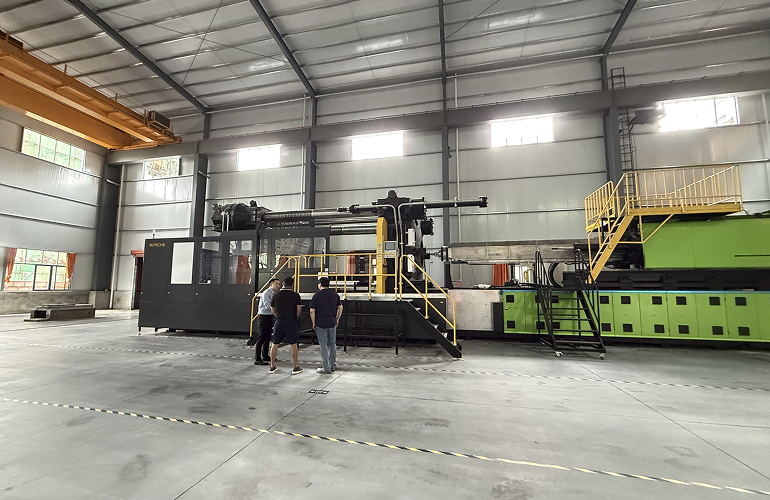 What is Precision Plastic Injection Molding?