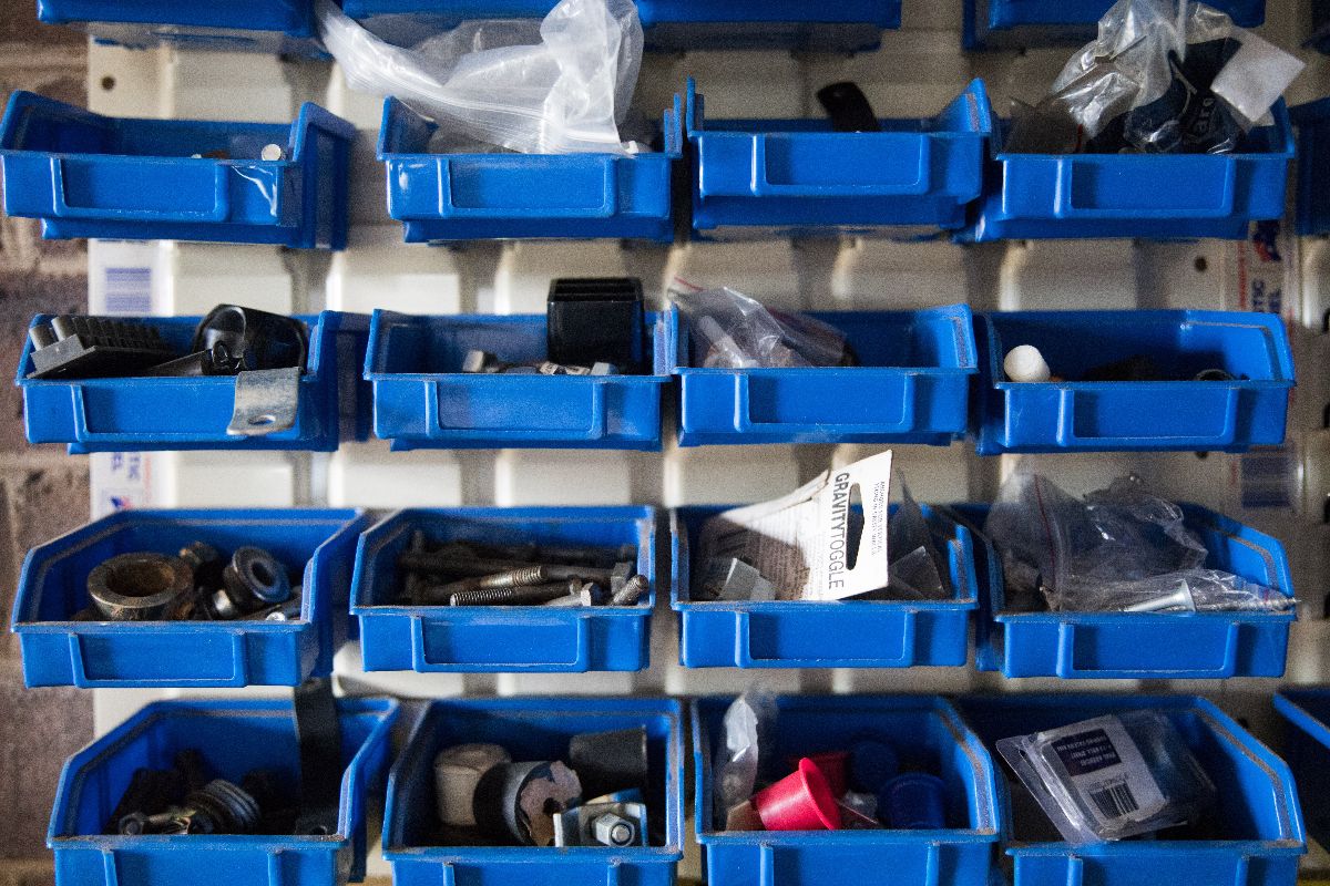 Why Size and Capacity Matter in Plastic Injection Molding Operations