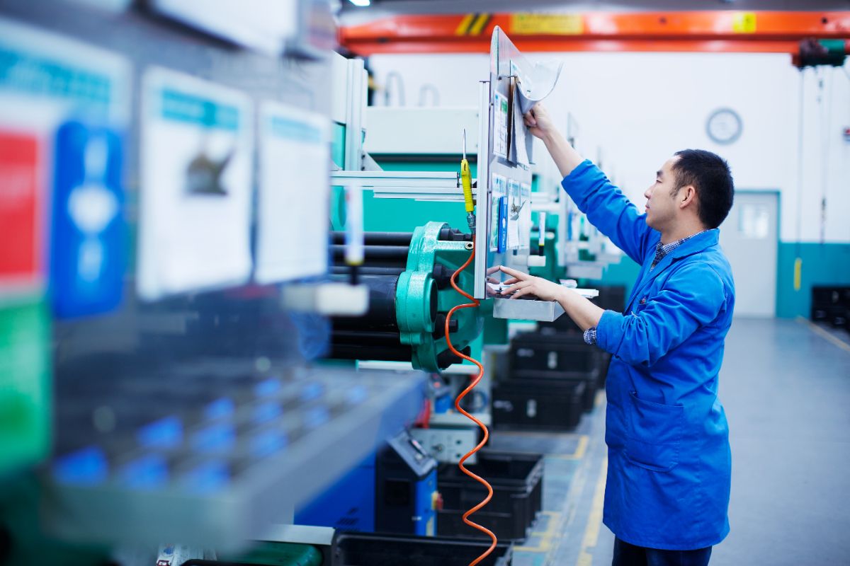 How to Use Mold Flow Analysis for Large Components