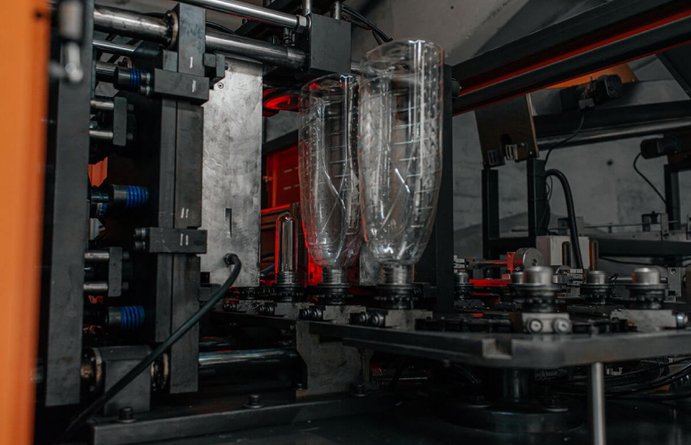 Why Source Large Part Injection Molding from China?